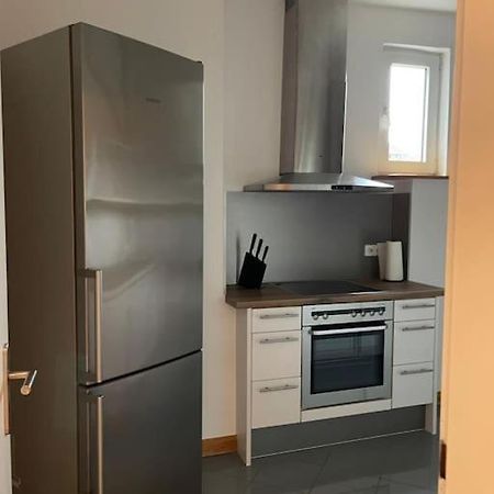 Mosel-Charm - Urige Dachgeschosswohnung - 3 Schlafzimmer Fuer 6 Personen - Liebevoll Renoviert & Gemuetlich Ürzig المظهر الخارجي الصورة