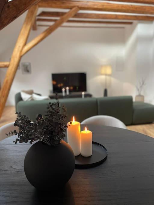Mosel-Charm - Urige Dachgeschosswohnung - 3 Schlafzimmer Fuer 6 Personen - Liebevoll Renoviert & Gemuetlich Ürzig المظهر الخارجي الصورة